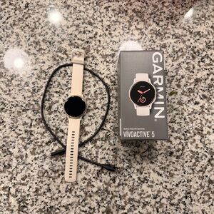 Garmin Vivoactive 5 Smartwatch - Black and Cream